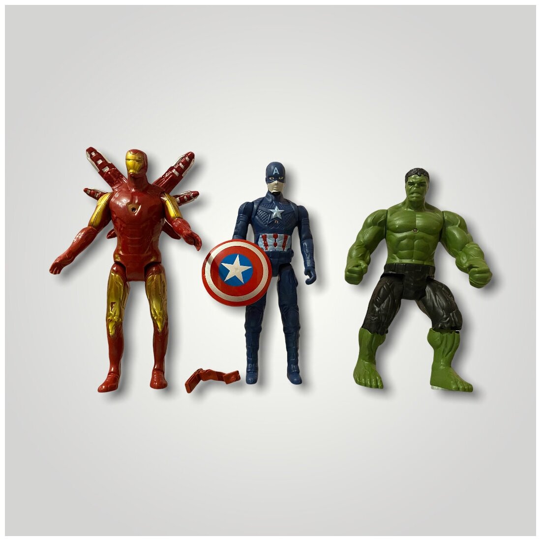 Мстители Avengers Набор из 3 фигурок, 17 см, светящиеся