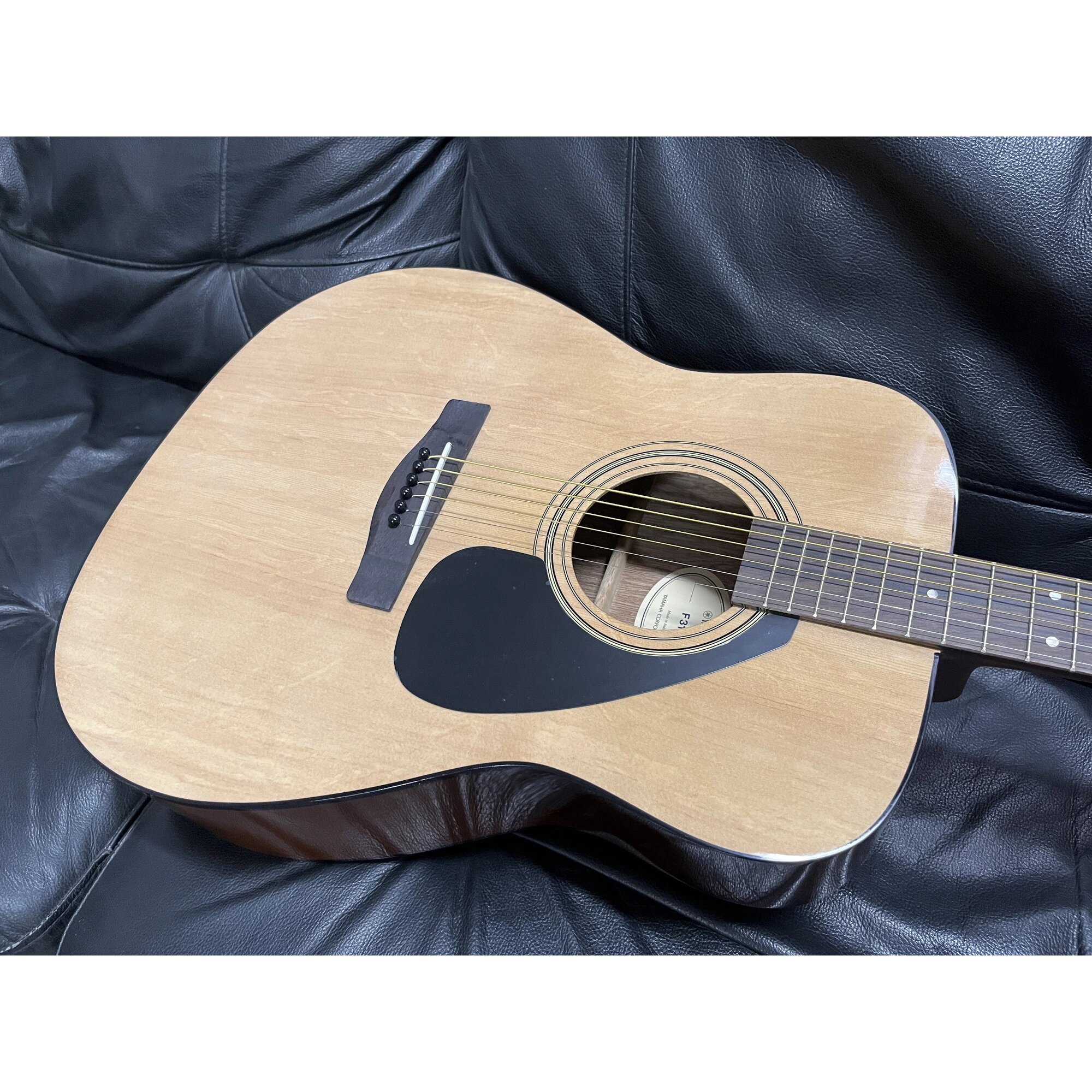 Акустическая гитара Yamaha F310 — фото 1