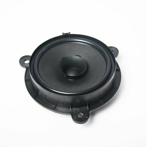 281444271R Динамик низкочастотный задний Логан Сандеро Каптюр X-RAY Cross оригинал 890₽