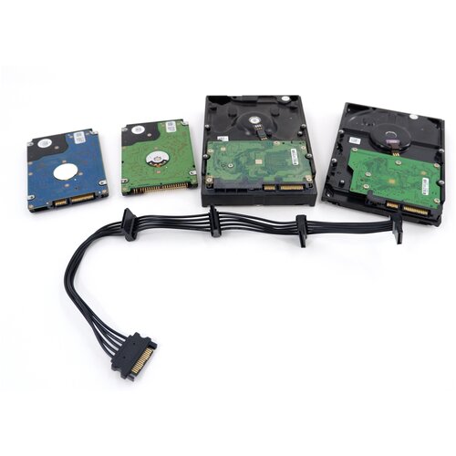 удлинитель cablexpert sata 15pin m 15pin f cc satamf 01 0 3 м 1 шт черный красный желтый Разветвитель питания SATA Male to 4x SATA Female длинна 40cm. Кабель питания для подключения до 4 SATA 15-контактных устройств