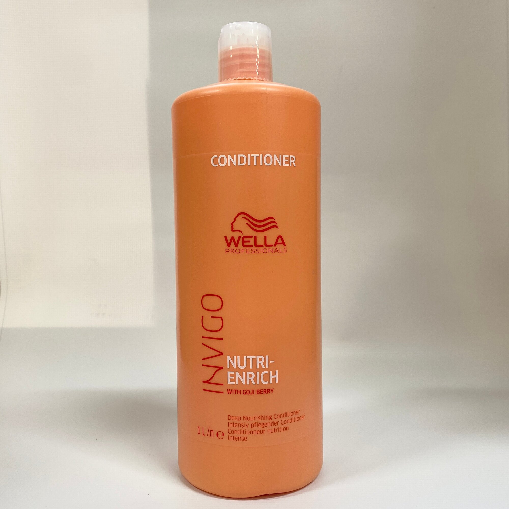 Wella Professionals Ультрапитательный кондиционер Nutri-Enrich Deep Nourishing Conditioner 1000мл