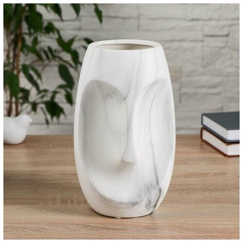 Ваза керамика настольная Безликий мрамор 10х13х24 см белый 4880₽