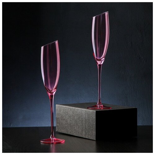 Набор бокалов стеклянных для шампанского Magistro «Иллюзия», 180 мл, 5,5×27,5 см, 2 шт, цвет розовый
