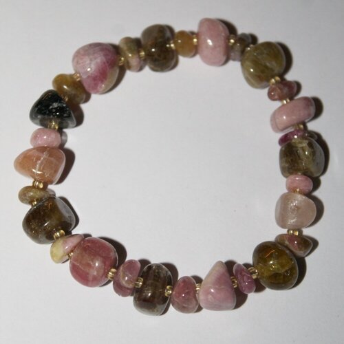 Браслет True Stones, турмалин, 1 шт., размер M, диаметр 5.5 см, розовый