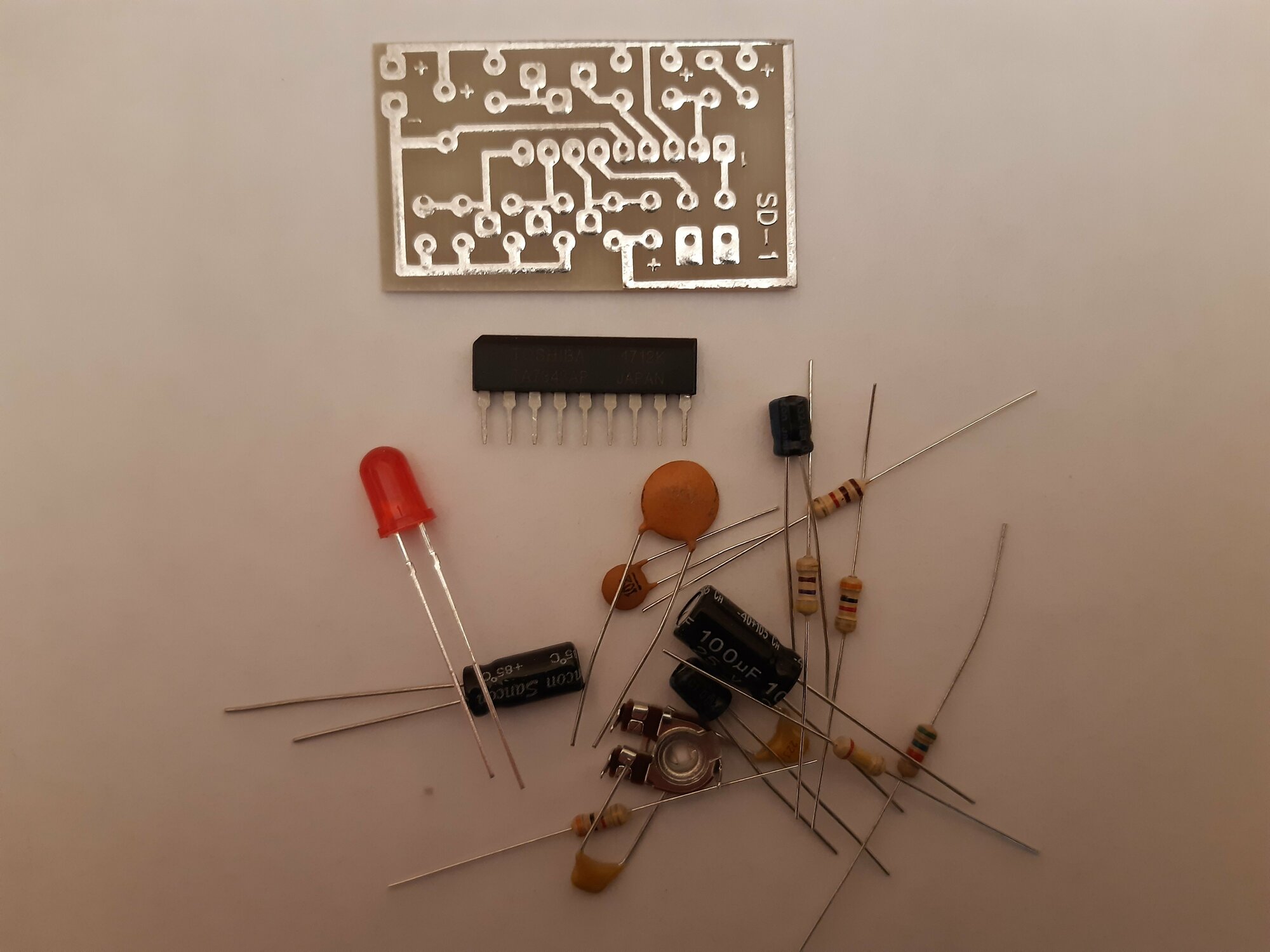 Радиоконструктор Стереодекодер УКВ диапазона 88-108 мГц — фото 1