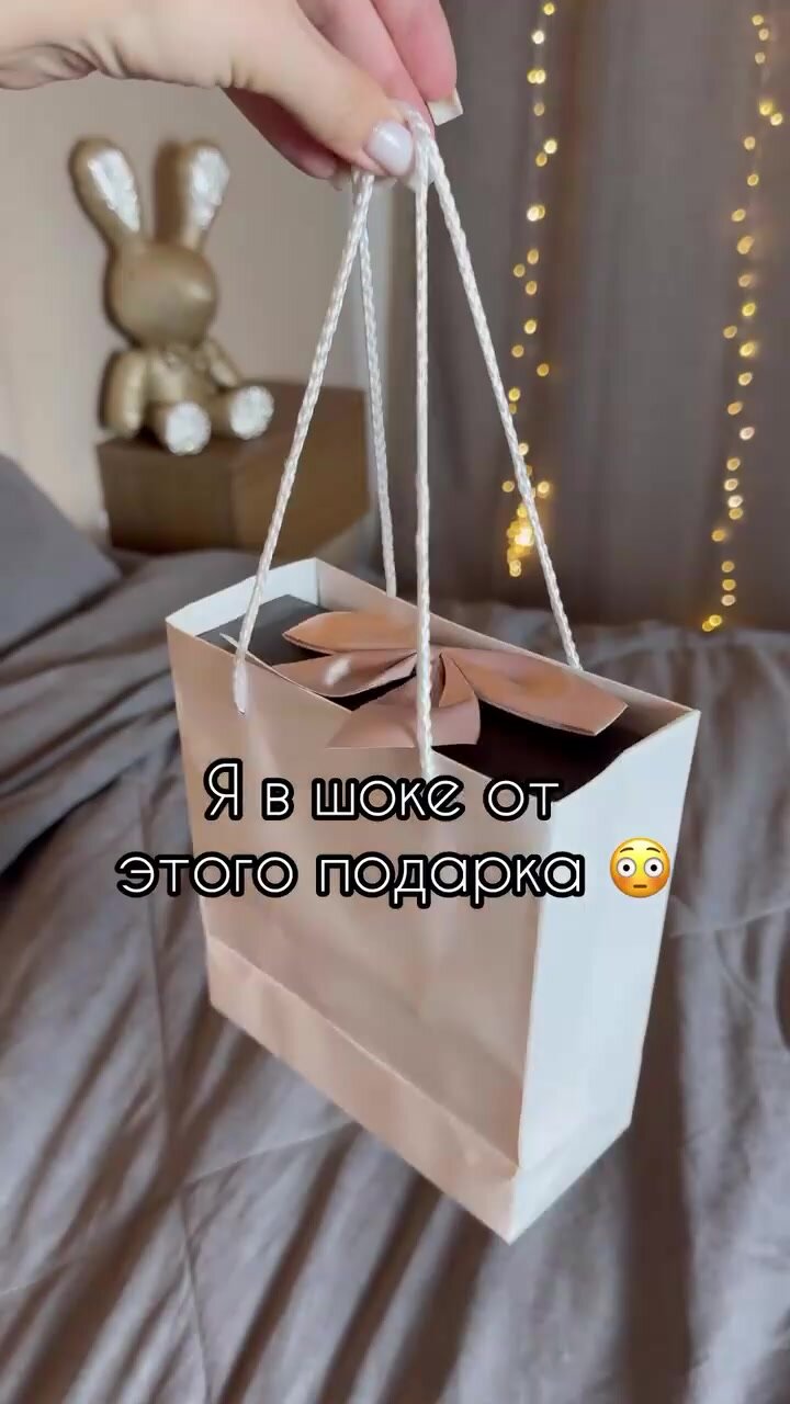 Подарочный набор для женщин Classmark кулон с цепочкой в форме сердца, 16 мыльных роз, цветочный аромат, коробка — фото 1