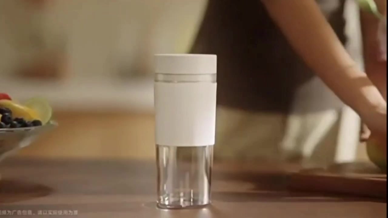 Изображение Портативный блендер Xiaomi Mijia, белый цвет, Portable Juicer Cup 2