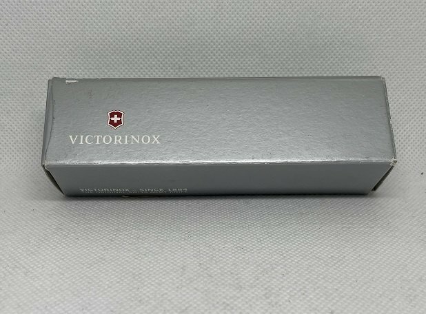 Нож перочинный Victorinox Sentinel OneHand (0.8321.MWC) 111мм 3функций красный/черный карт.коробка - фото №15