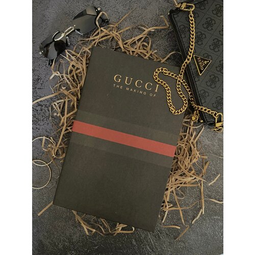 Муляж книги известных брендов, реквизит для фото, декор