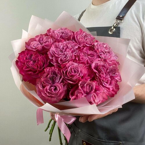 Монобукет живых цветов "11 пионовидных роз" сорт Кантри Блюз, цветочный магазин Wow Flora