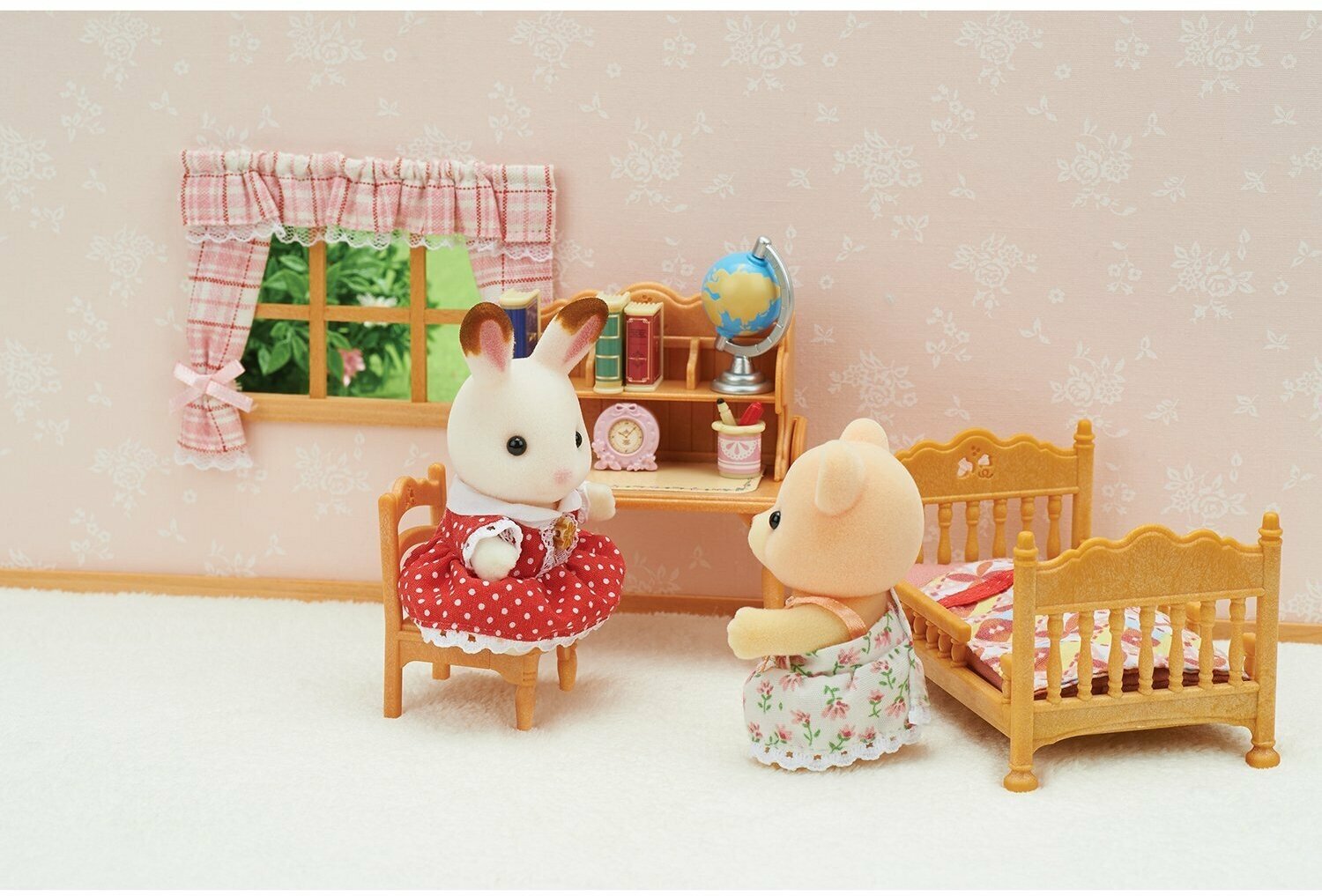 Набор Sylvanian Families Детская комната с двухэтажной кроватью 5338 - фото №3