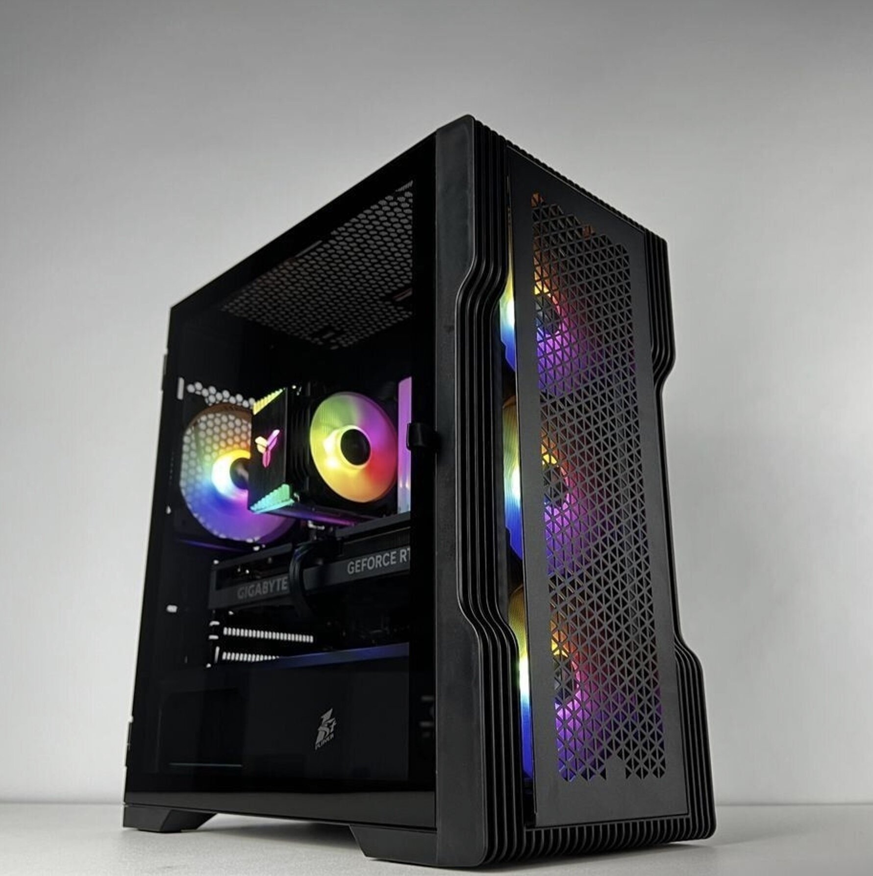 Мощный игровой компьютер (системный блок) Core 12600KF 10ядер/RTX4060 / 32GB/ 1Тb SSD/750W/Win 10 PRO