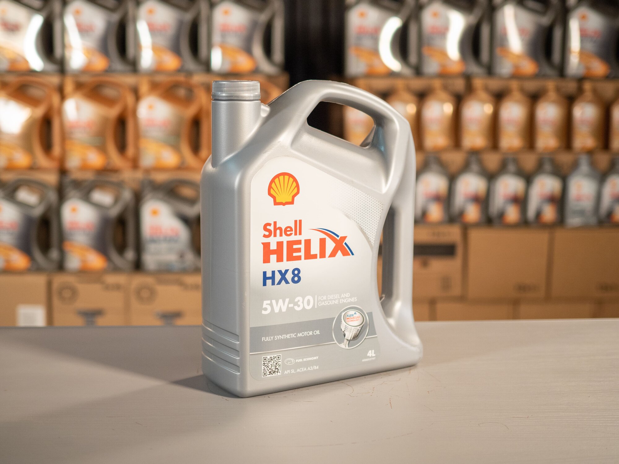 Моторное масло Shell Helix HX8 5W-30, синтетическое, 4 литра — фото 1