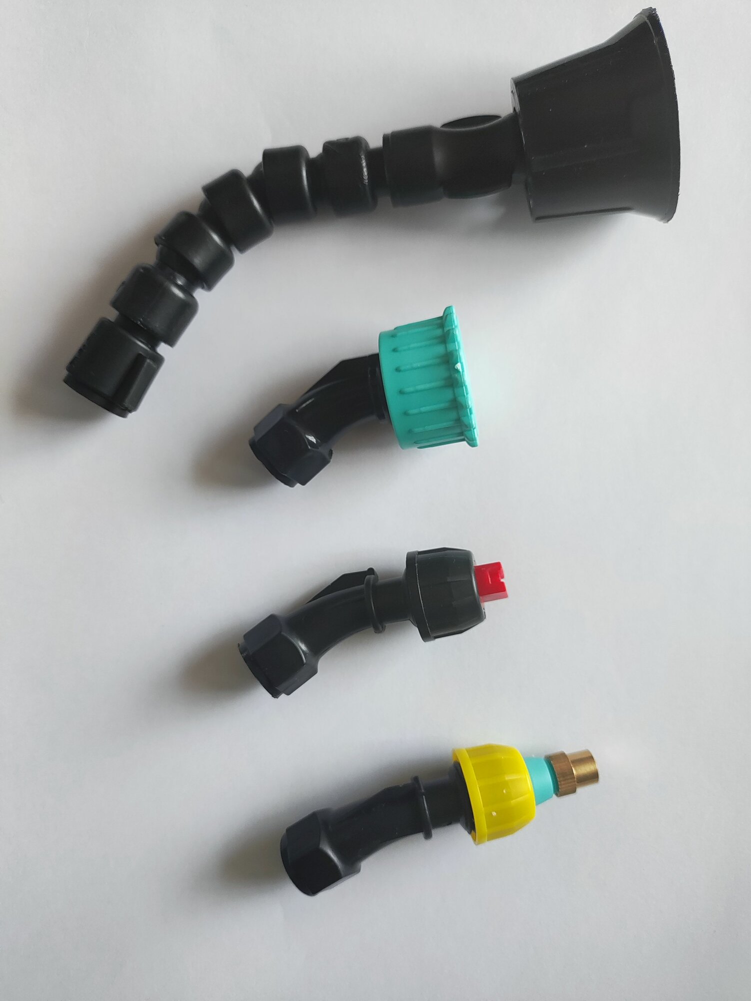 Комплект насадок к опрыскивателю из 4 штук