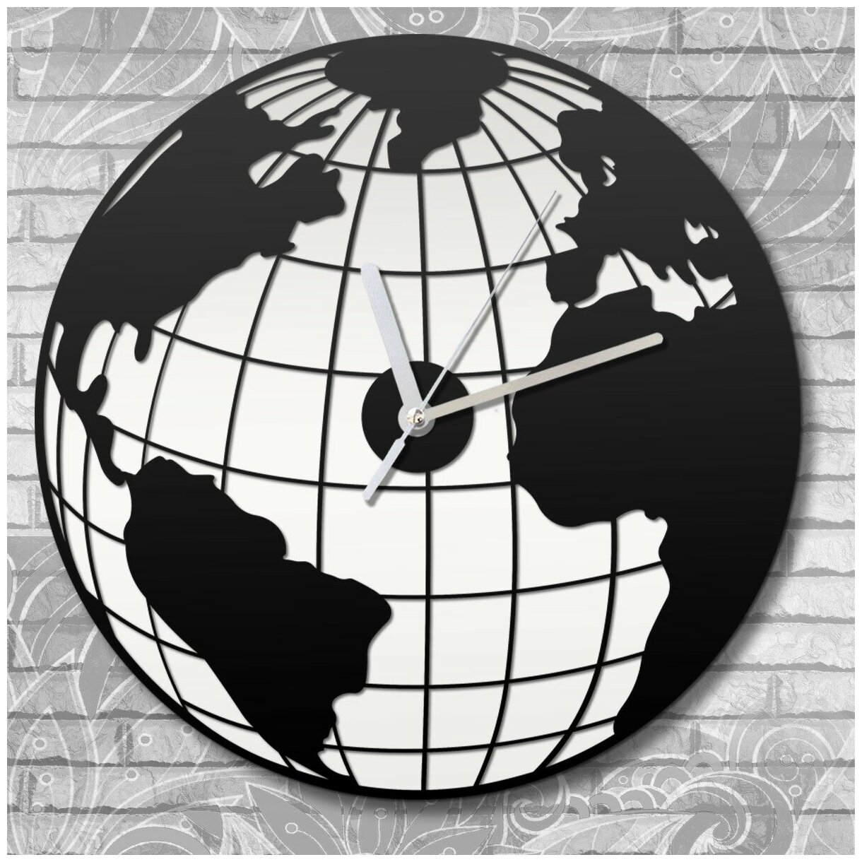 Настенные часы деревянные бесшумные карта мира - 118