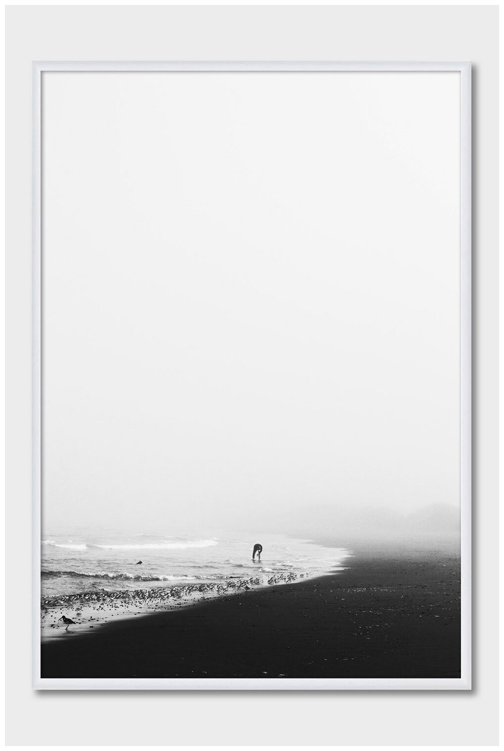 Черно-белый постер на стену для интерьера Postermarkt Пляж, постер в белой рамке 40х50 см, постеры картины для интерьера в белой рамке
