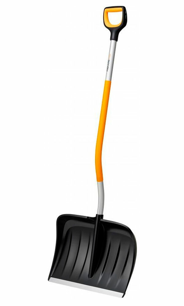Лопата снеговая c изогнутой ручкой Fiskars FISKARS X-serie длина 1530 мм ширина 533 мм (1057186)