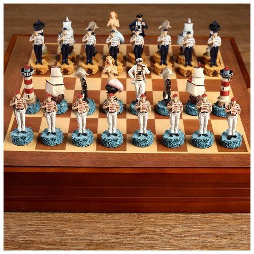 Шахматы сувенирные Морские истории (доска 36х36х6 см, 8 см, 6 см)