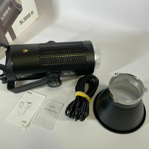 Осветитель Led Godox SL300IIIBi студийный холодный и теплый220В 6390000₽