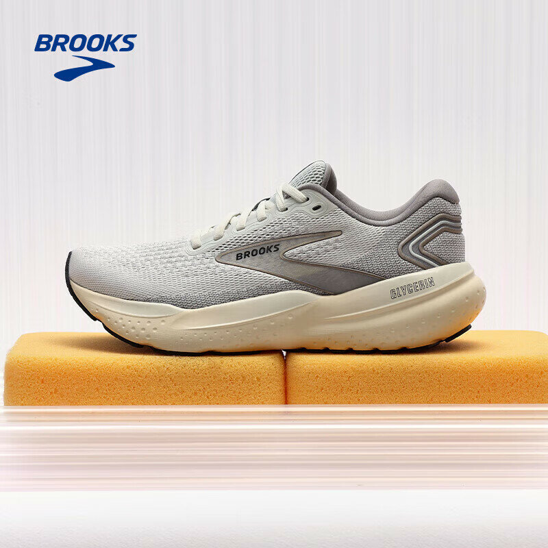 Кроссовки Brooks