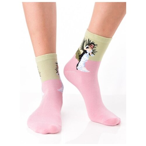 фото Яркие цветные носки унисекс, прикольные красочные носки/ модные розовые носки с рисунком/ высокие носки из натурального хлопка с картиной ренуар "танец в городе" anymalls