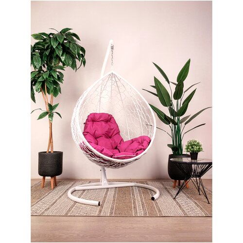 Подвесное кресло M-Group капля ротанг белое, розовая подушка