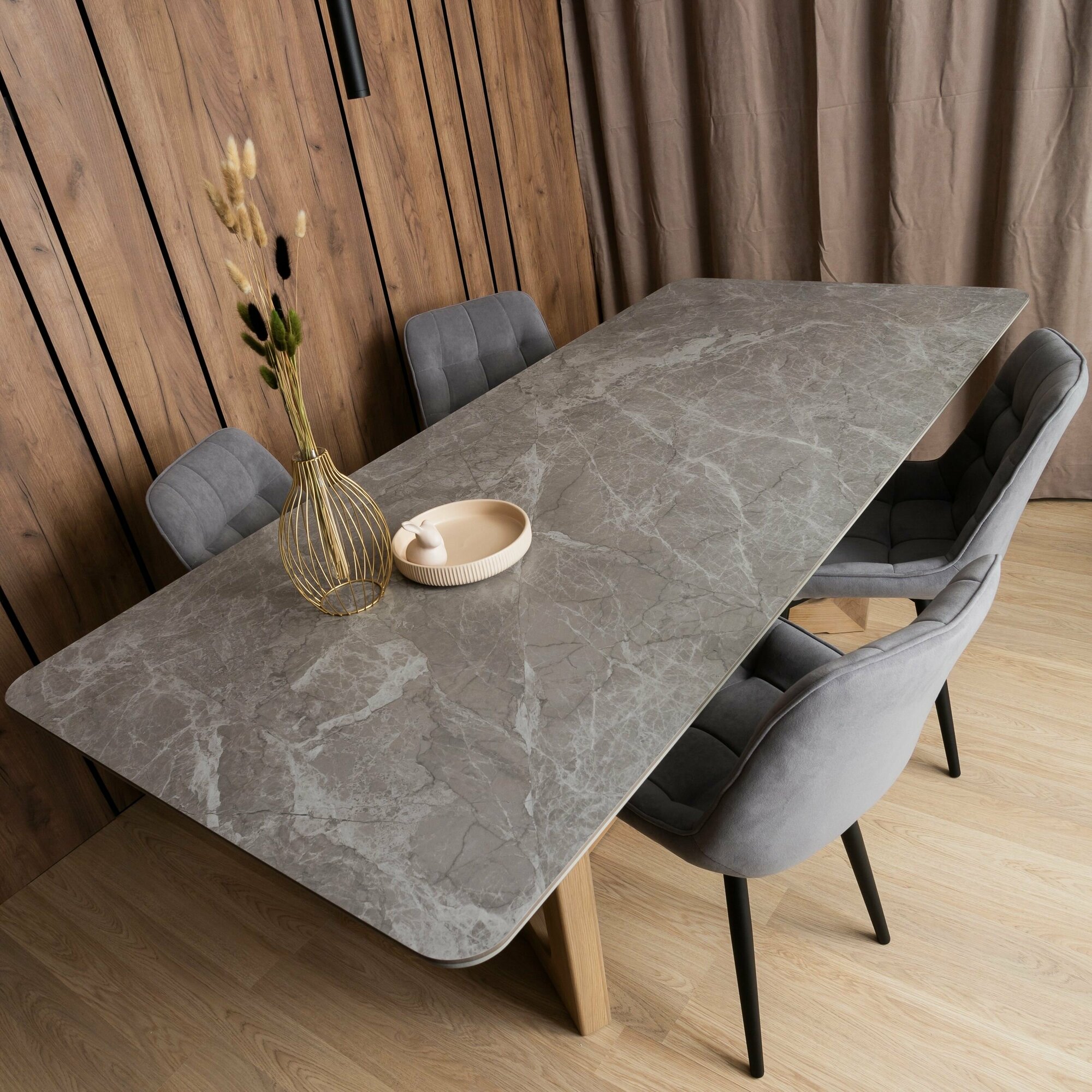 фото Стол обеденный Honda de madera