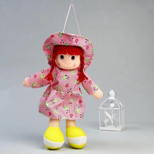 Мягкая игрушка Кукла, в шляпке и платьишке, цвета Микс