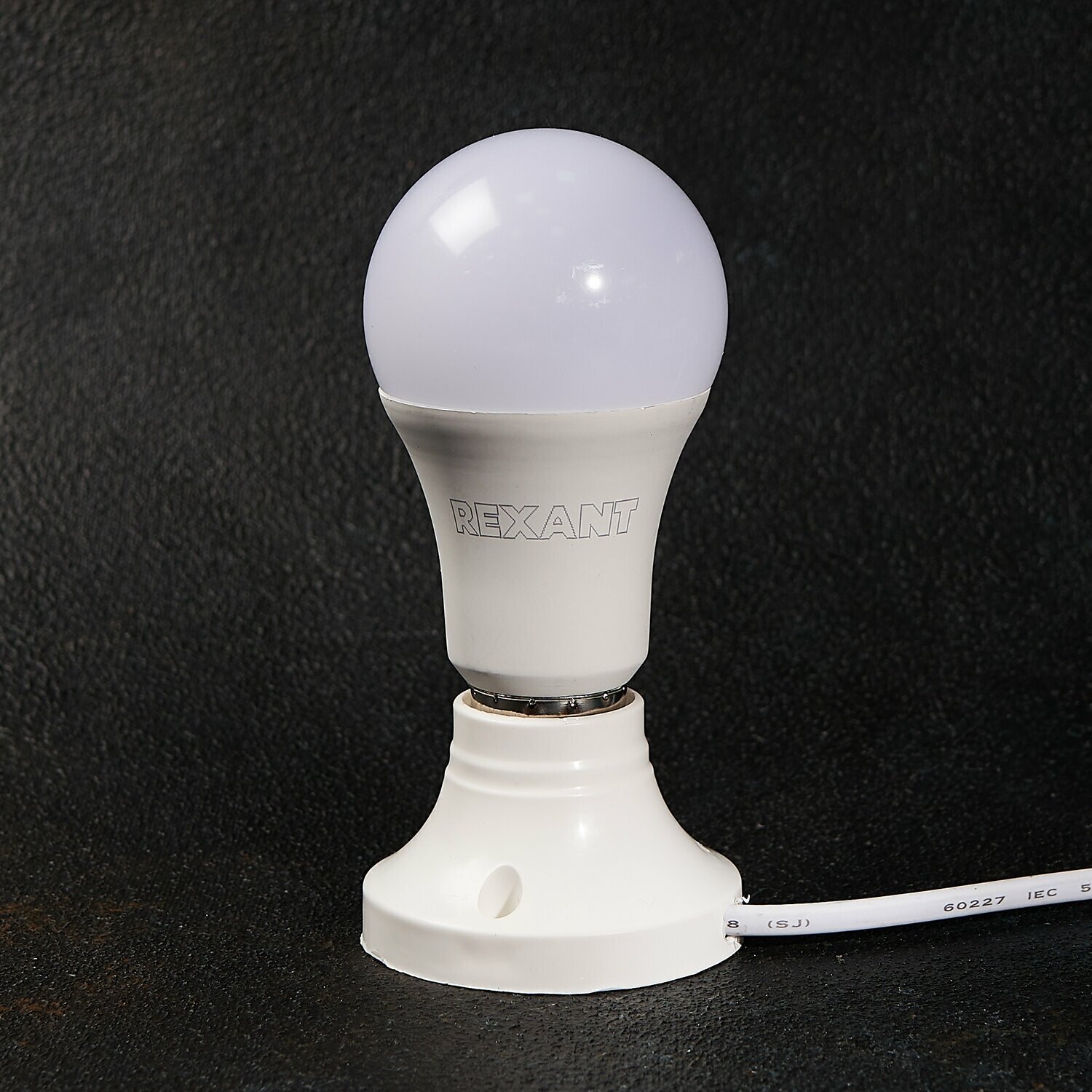 Набор лампа лампочка светодиодная Груша A60, 20.5 Вт, Цоколь- E27, Яркость-1948Лм, 2700K теплое свечение, в комплекте 3 штуки - фотография № 6