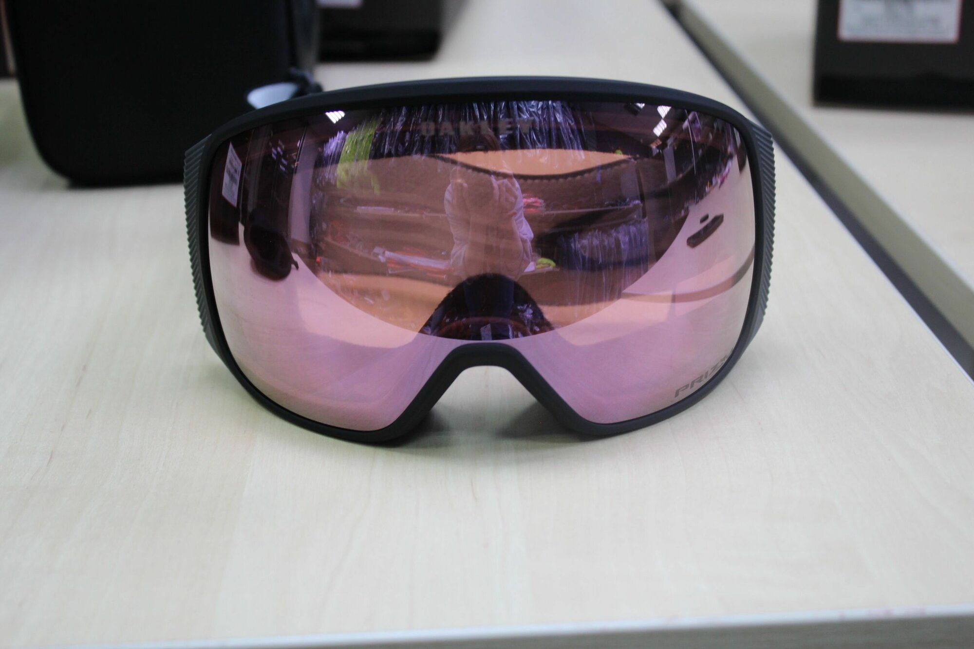 Маска горнолыжная OAKLEY FLIGHT TRACKER M 710502 Prizm Snow Hi Pink, размер M