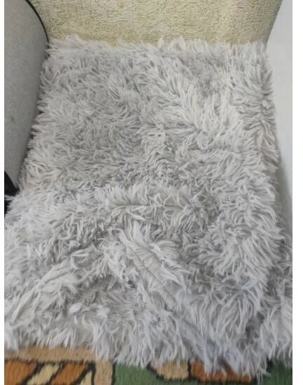 Лежанка-коврик для домашних животных ZooWell Home серый M 78*54 см - фотография № 6