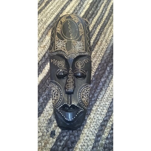 Маска-панно деревянная декоративная настенная 3010см брелок в подарок 2450₽