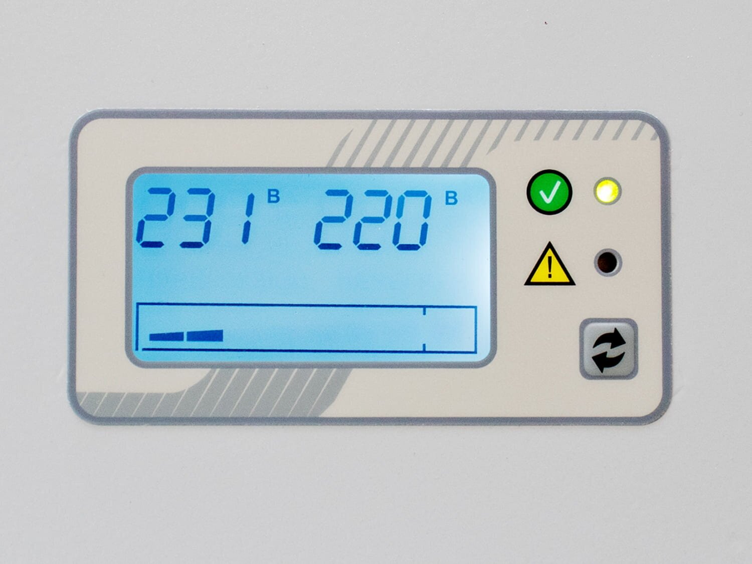 Инверторный стабилизатор напряжения Штиль ИнСтаб IS5000 (5 кВА, 90-310 В) — фото 1