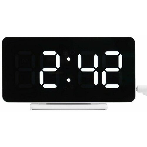 Часы электронные с будильником календарём термометром 151х13х75 см 161500₽