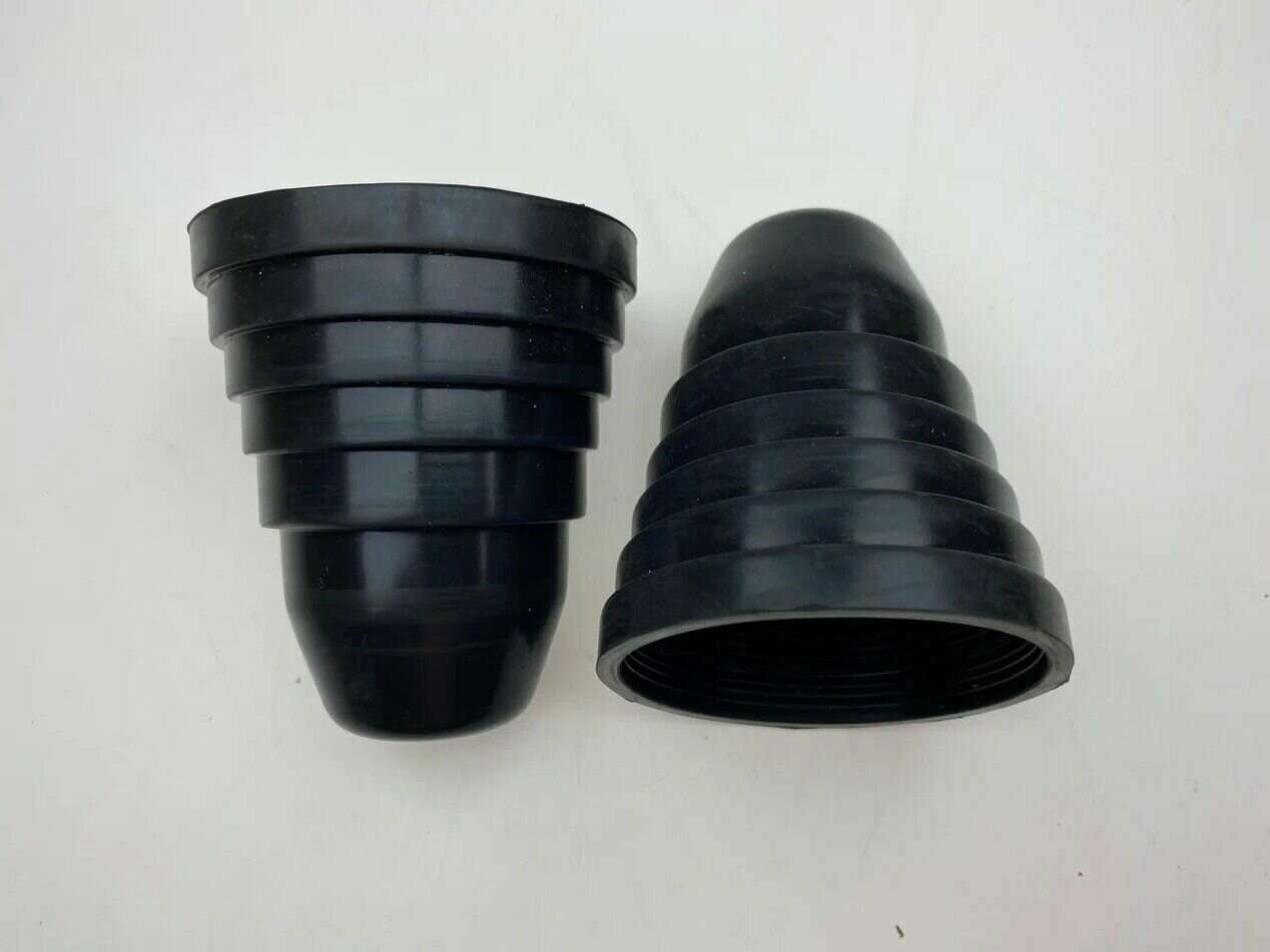 Универсальные резиновые заглушки для фар - "Елочка" диаметр 55-70мм комплект 2шт