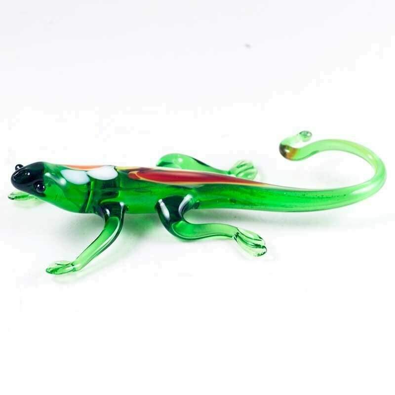 фото Стеклянная фигурка Ящерица зеленая