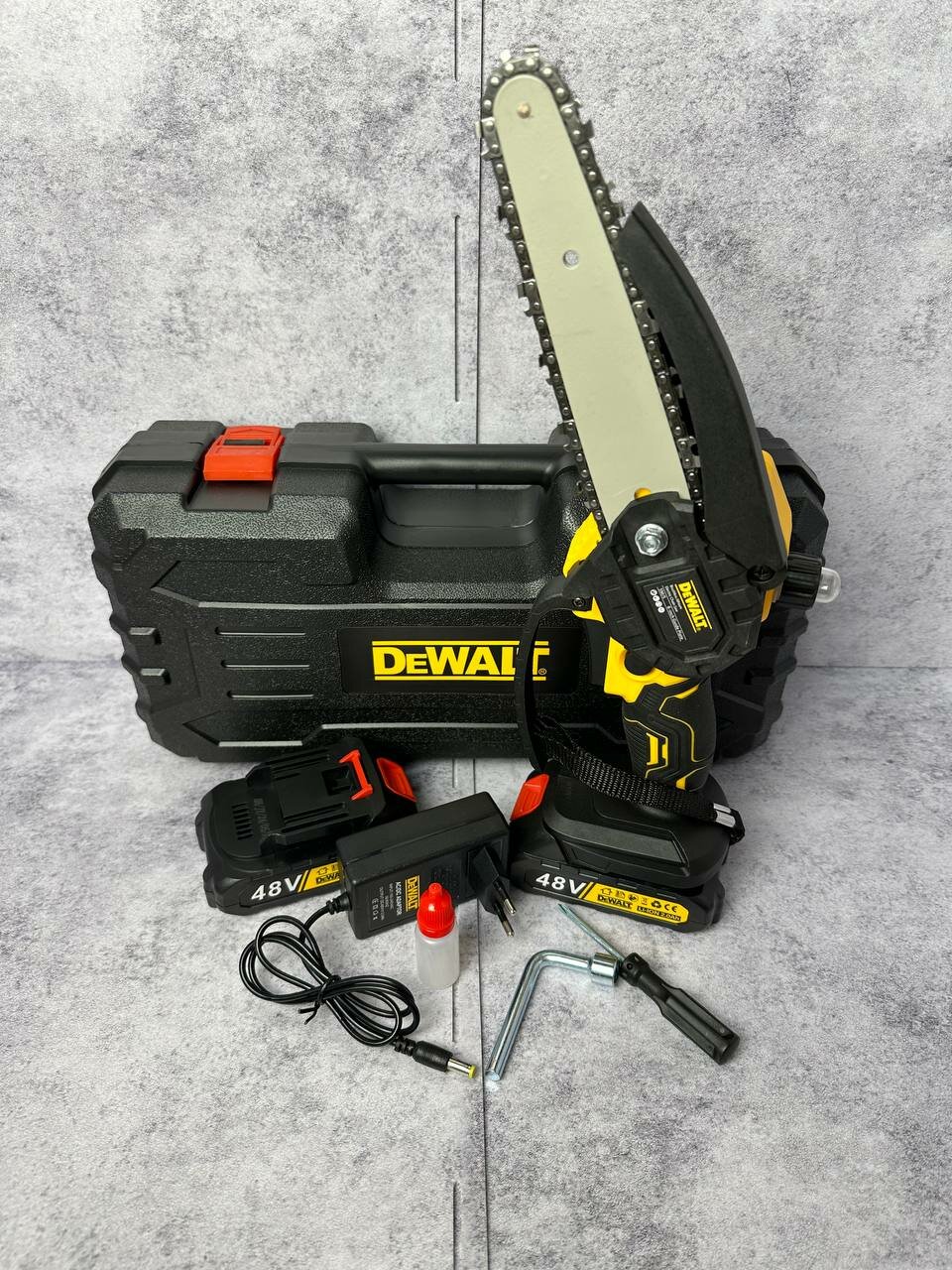 фото Цепная электропила аккумуляторная 6 дюймов, 48 В, 2 АКБ / мини пила