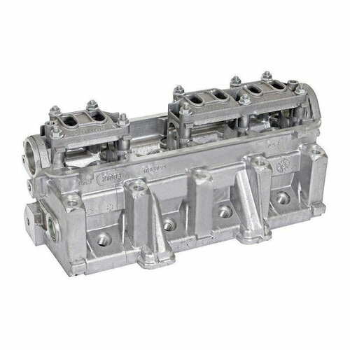 Головка блока цилиндров (ГБЦ) 21083 для ВАЗ 2108, 2109, 21099 голая