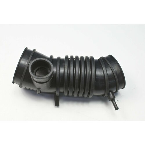 Патрубок воздушный Mitsubishi Pajero Sport 6G72 2278₽