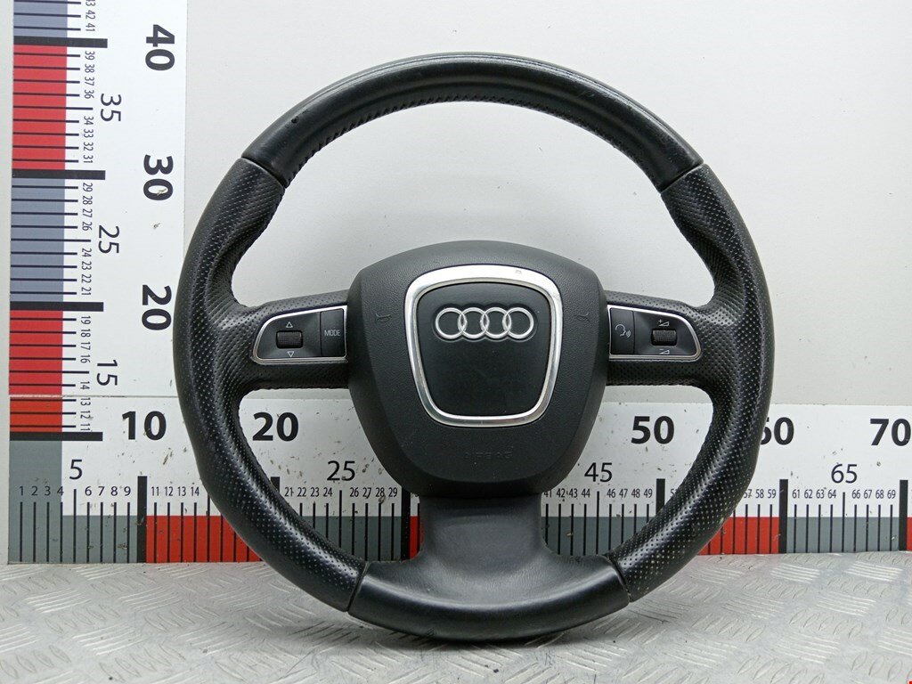 Руль Audi A3 8P арт. 2166054