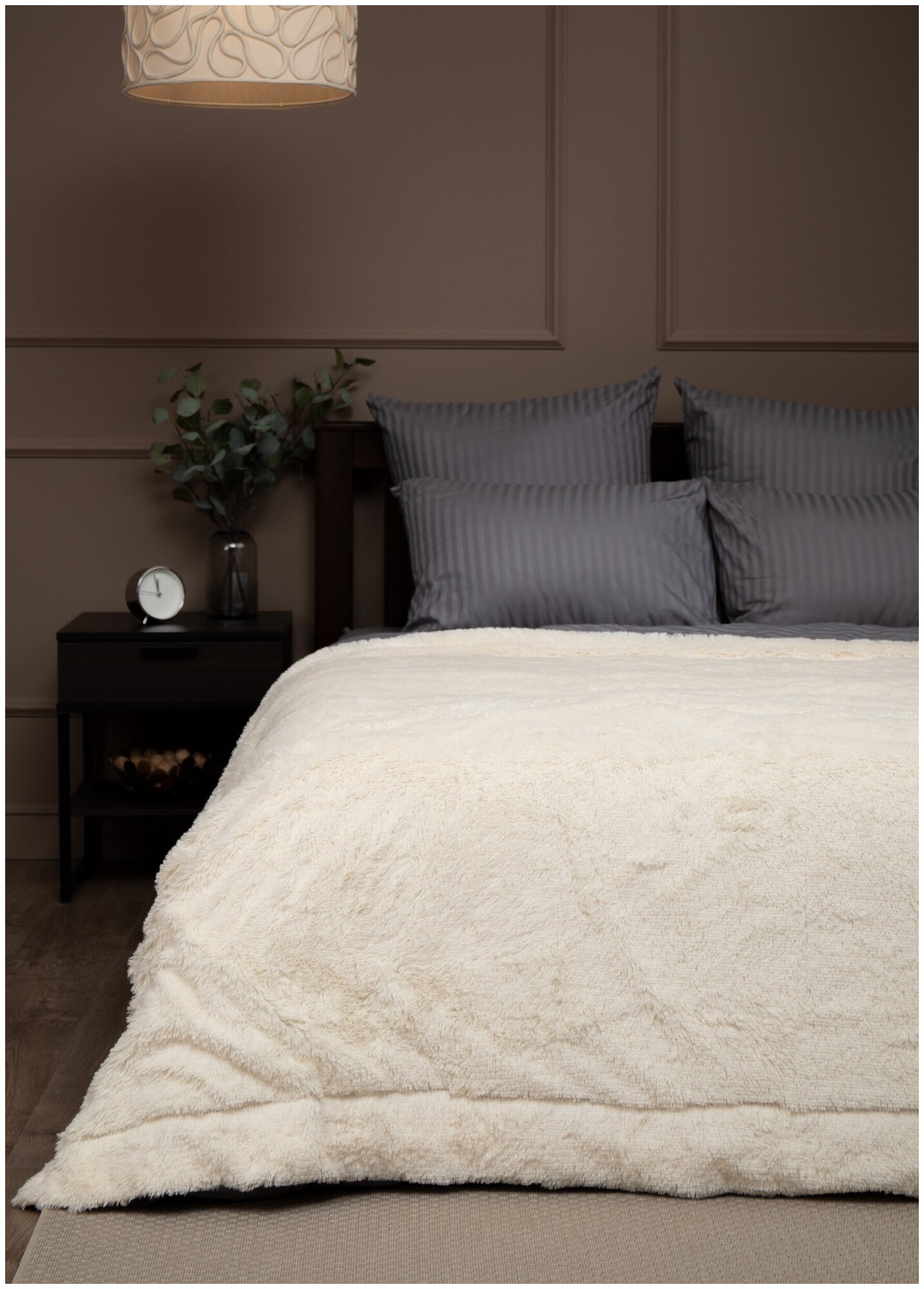 Плед Buenas Noches Длинный ворс 160х200 см 15 спальный покрывало на диван теплый мягкий искусственный мех молочный однотонный