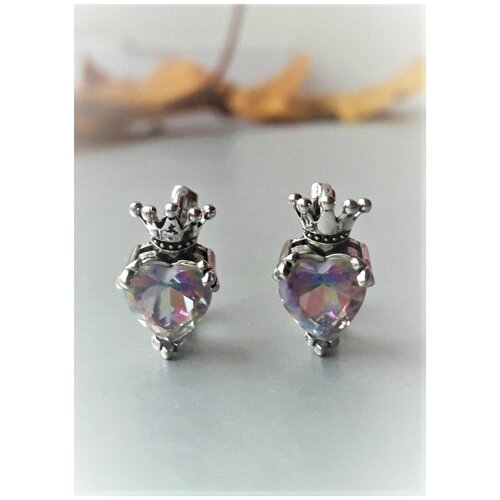 фото Серьги-кольца женские с цирконом с формой короны filimati