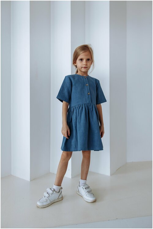 Школьное платье Kinfolk Clothes, однотонное, размер 134, бирюзовый, синий