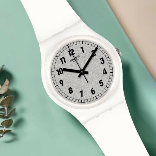 Наручные часы swatch, белый