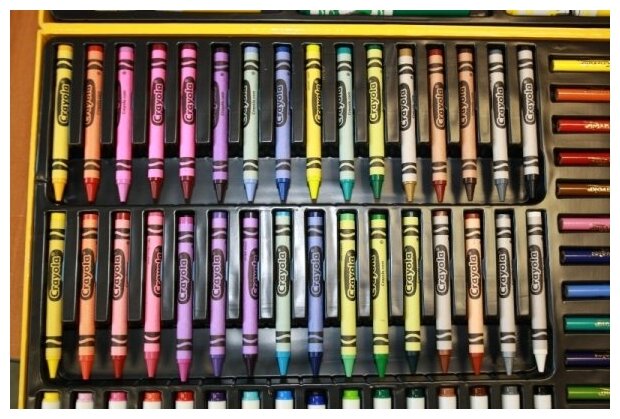 Crayola Classic Color Crayons Tuck Box - 24 pack