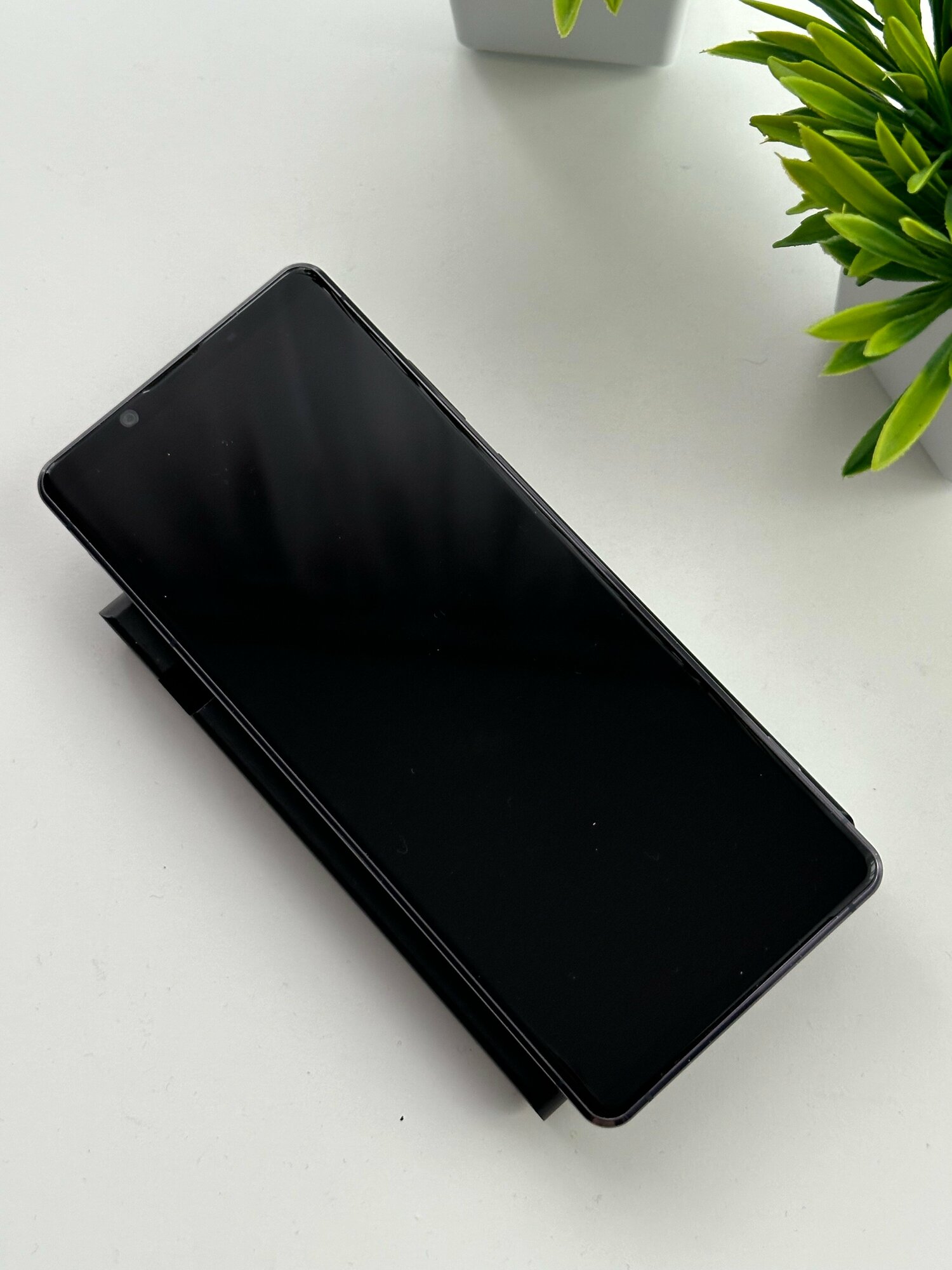 Смартфон Sony Xperia 1 II 8/128ГБ, 1 nano SIM, фиолетовый — фото 1