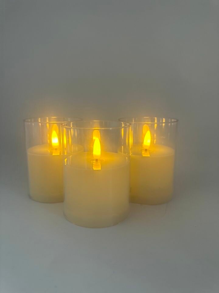 Набор декоративных свечей светодиодных пластиковых 3 ШТ, на батарейках (в комплект не входят)