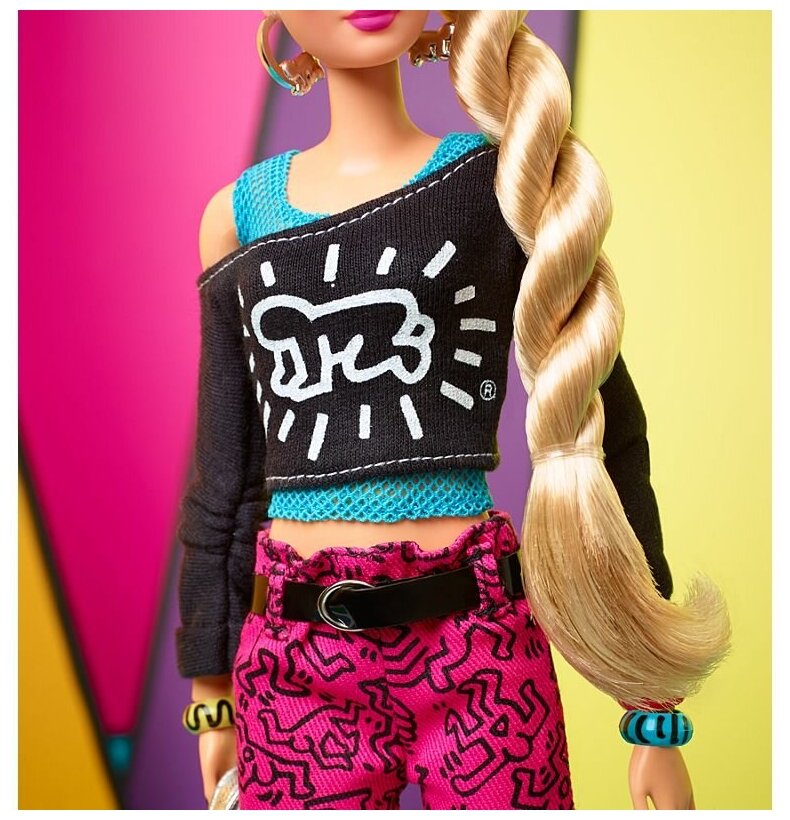 Коллекционная кукла Barbie Х Кит Харинг (FXD87) - фото №9