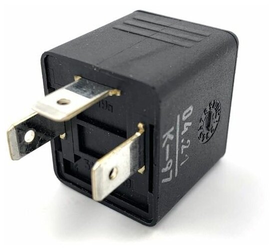 фото Реле поворотов УАЗ 3160, Патриот (3х контактное) АВАР / Псков кат. номер 495.3747