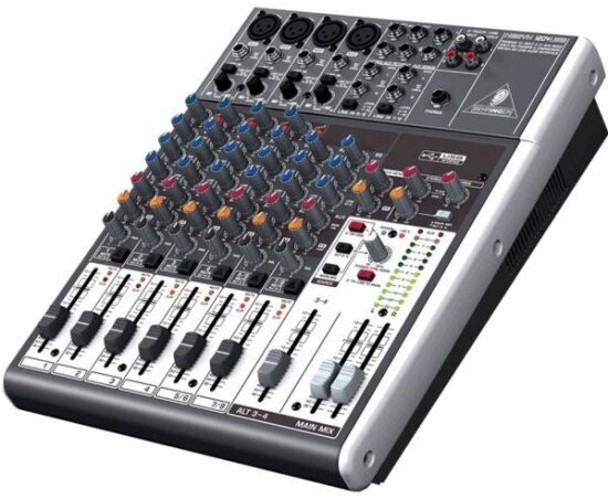 Микшер Behringer 1204USB